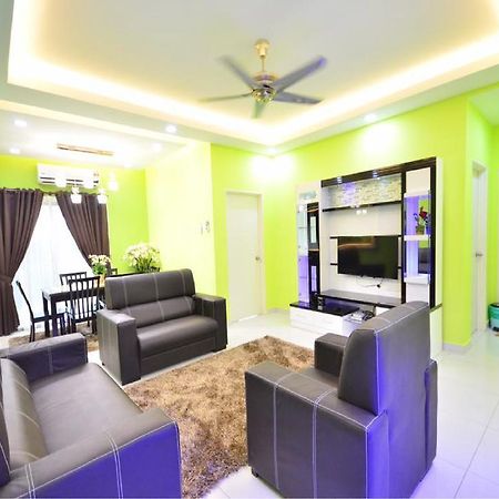 Johar Jantan Apartment Shah Alam Exteriér fotografie